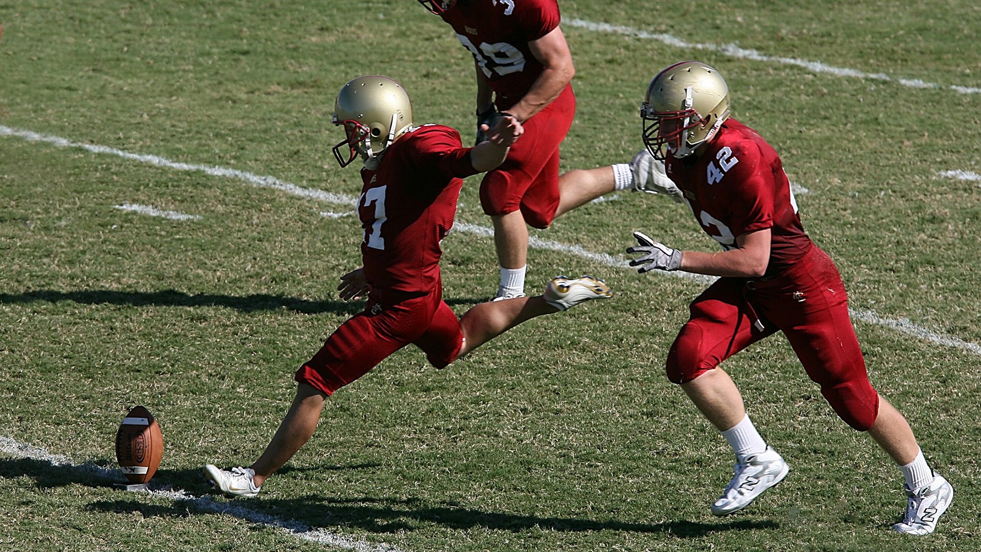 开云体育登录-绿茵场与乒乓台的双重奏，英格兰轻取瑞典，张本智和扛起全队